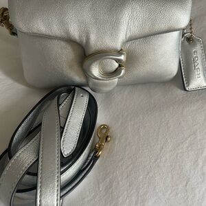 Coach Tabby Shoulder Bag 20 in Silver. Excellent condition| Never worn |BrandNew